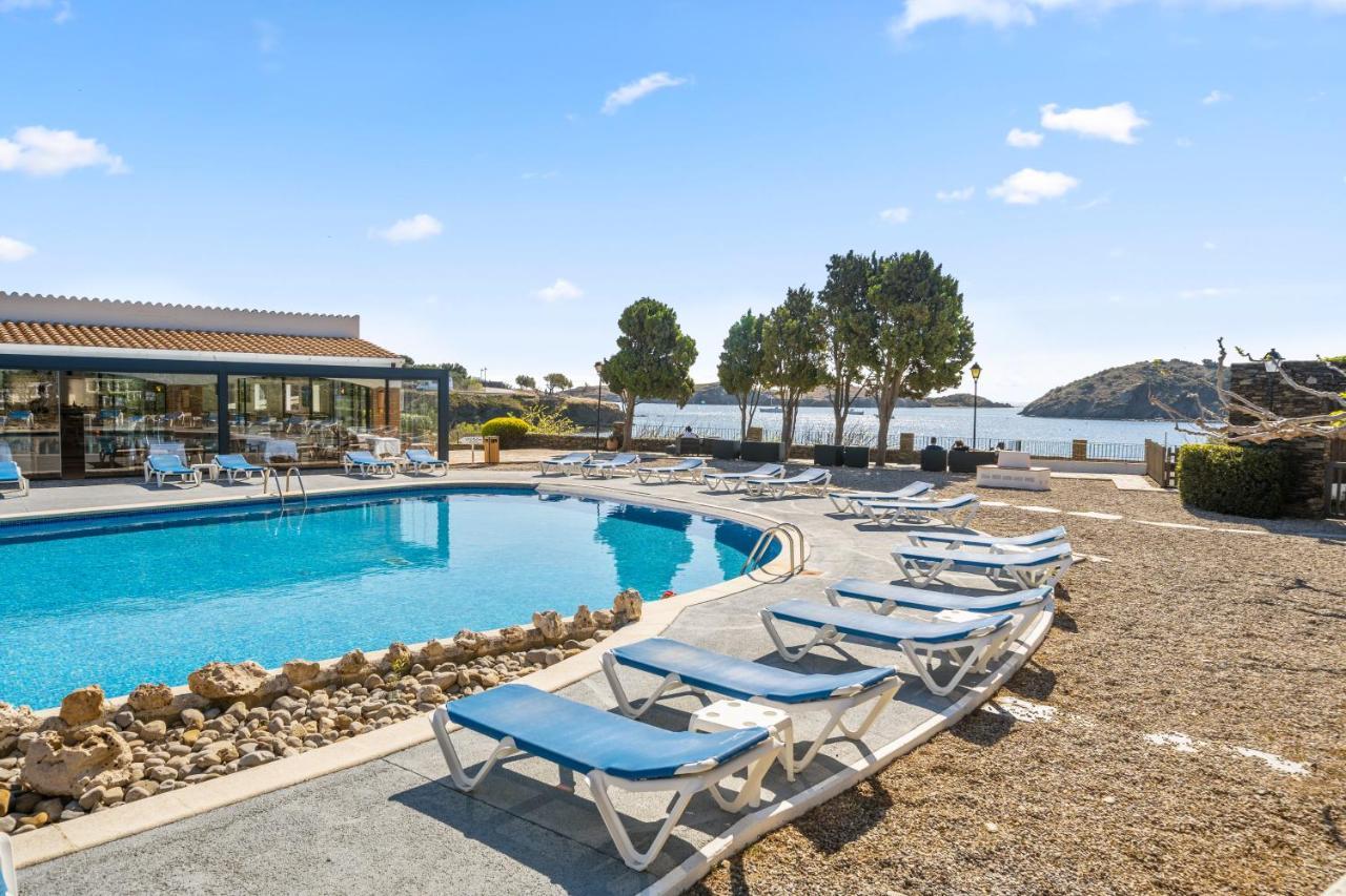 Hotel Calina Cadaqués Extérieur photo