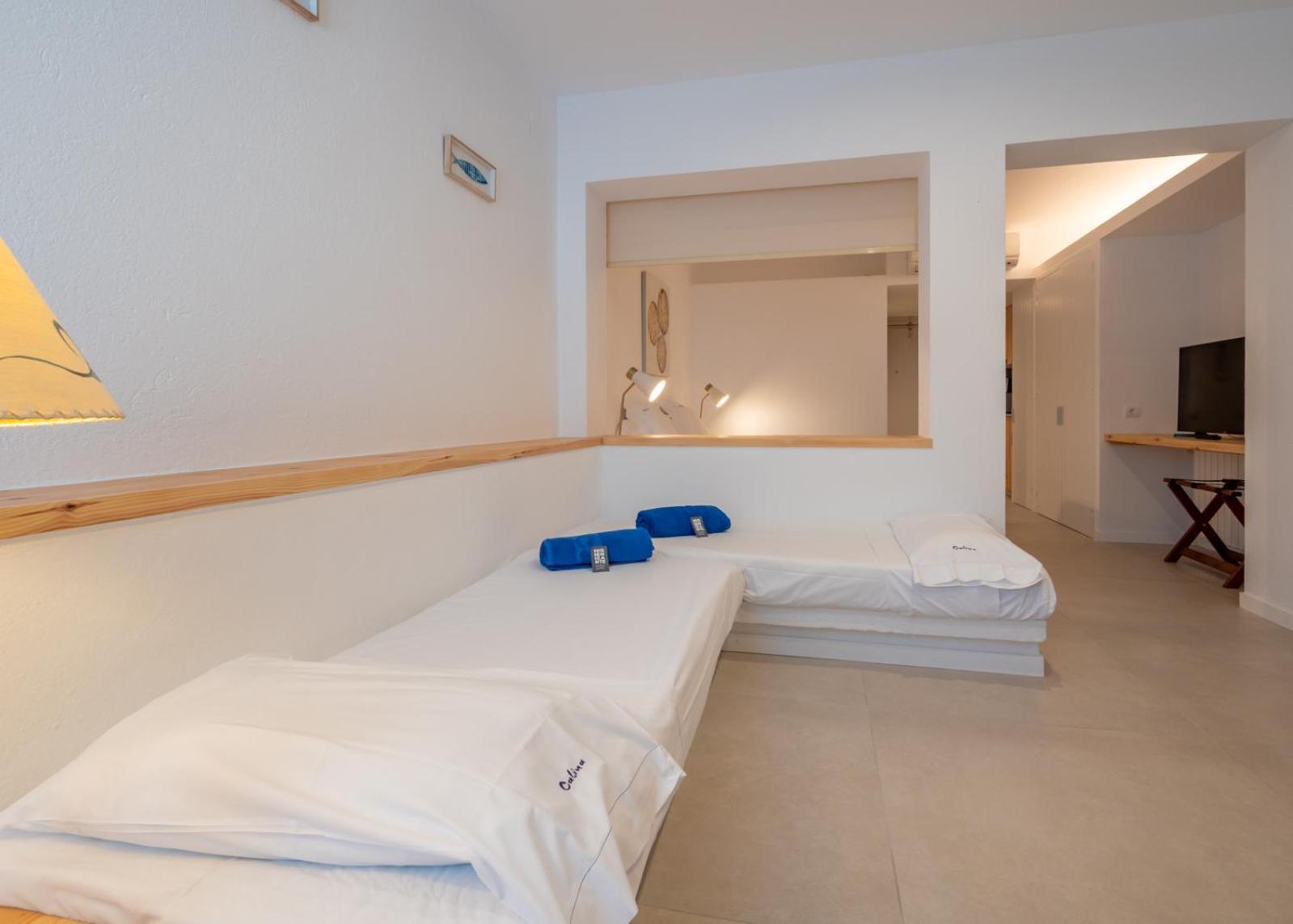 Hotel Calina Cadaqués Extérieur photo
