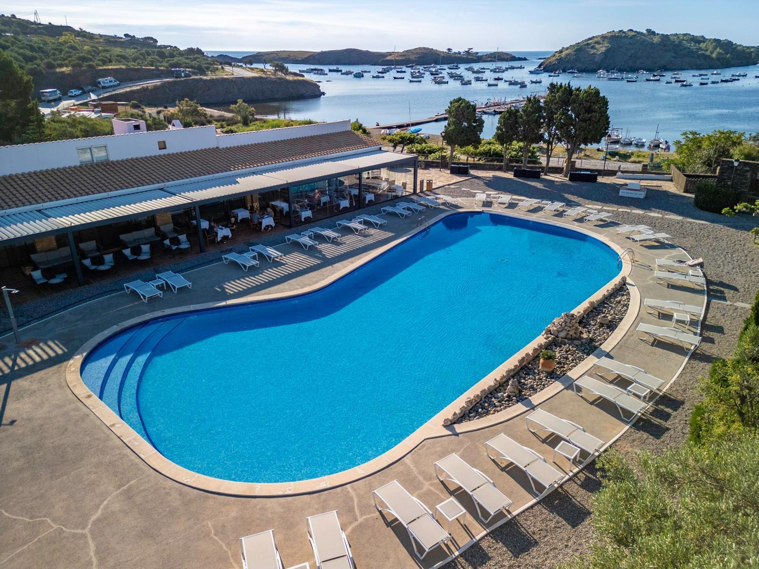 Hotel Calina Cadaqués Extérieur photo
