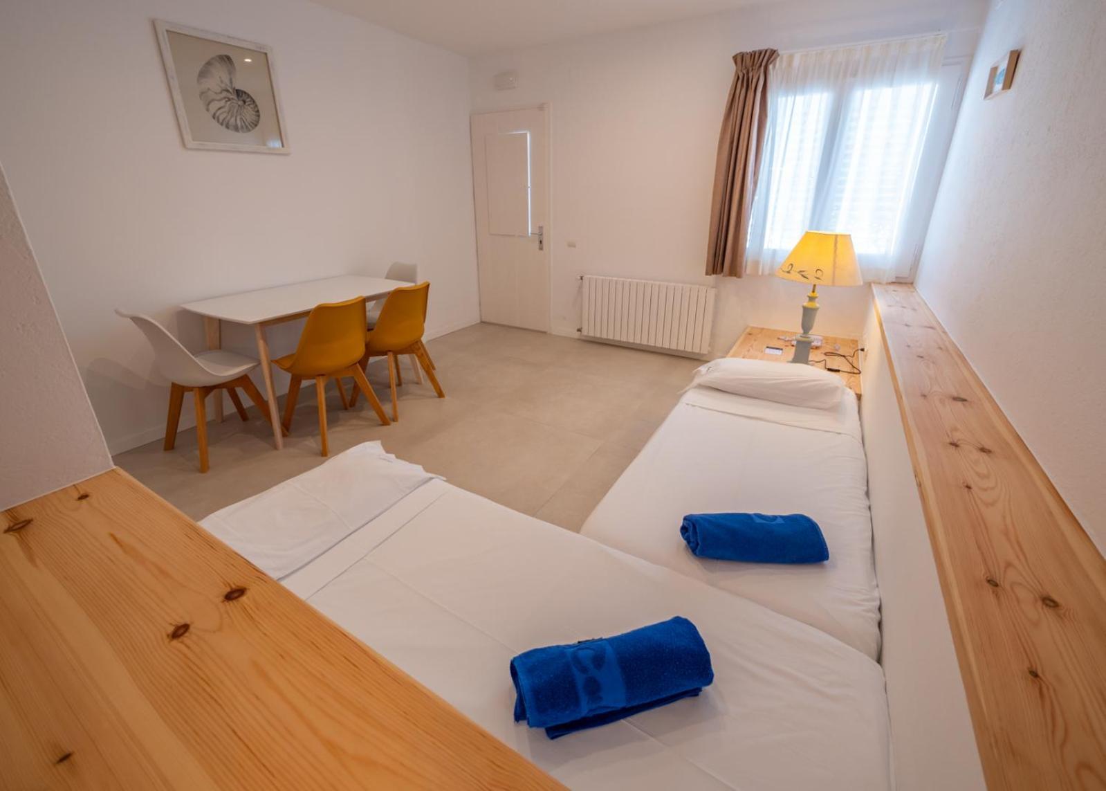 Hotel Calina Cadaqués Extérieur photo