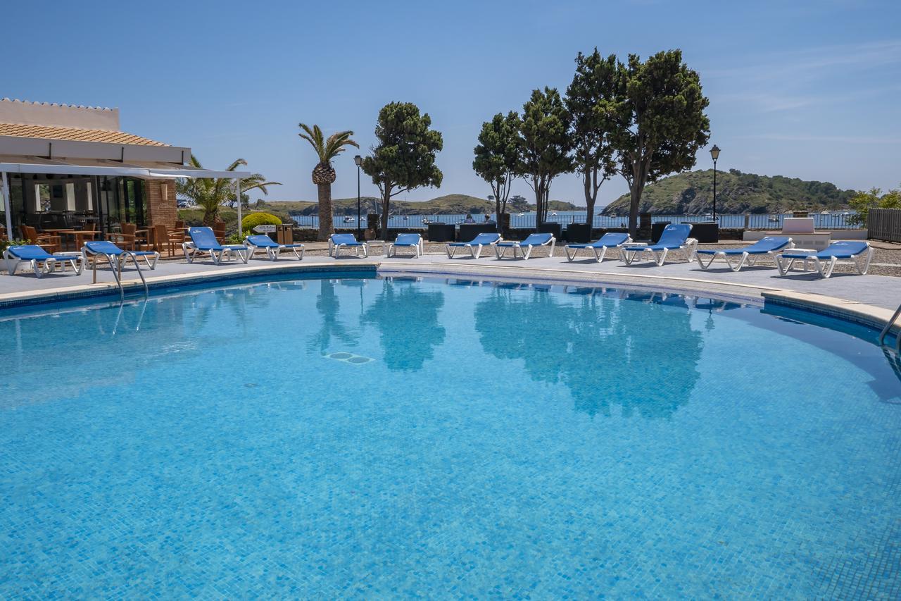 Hotel Calina Cadaqués Extérieur photo