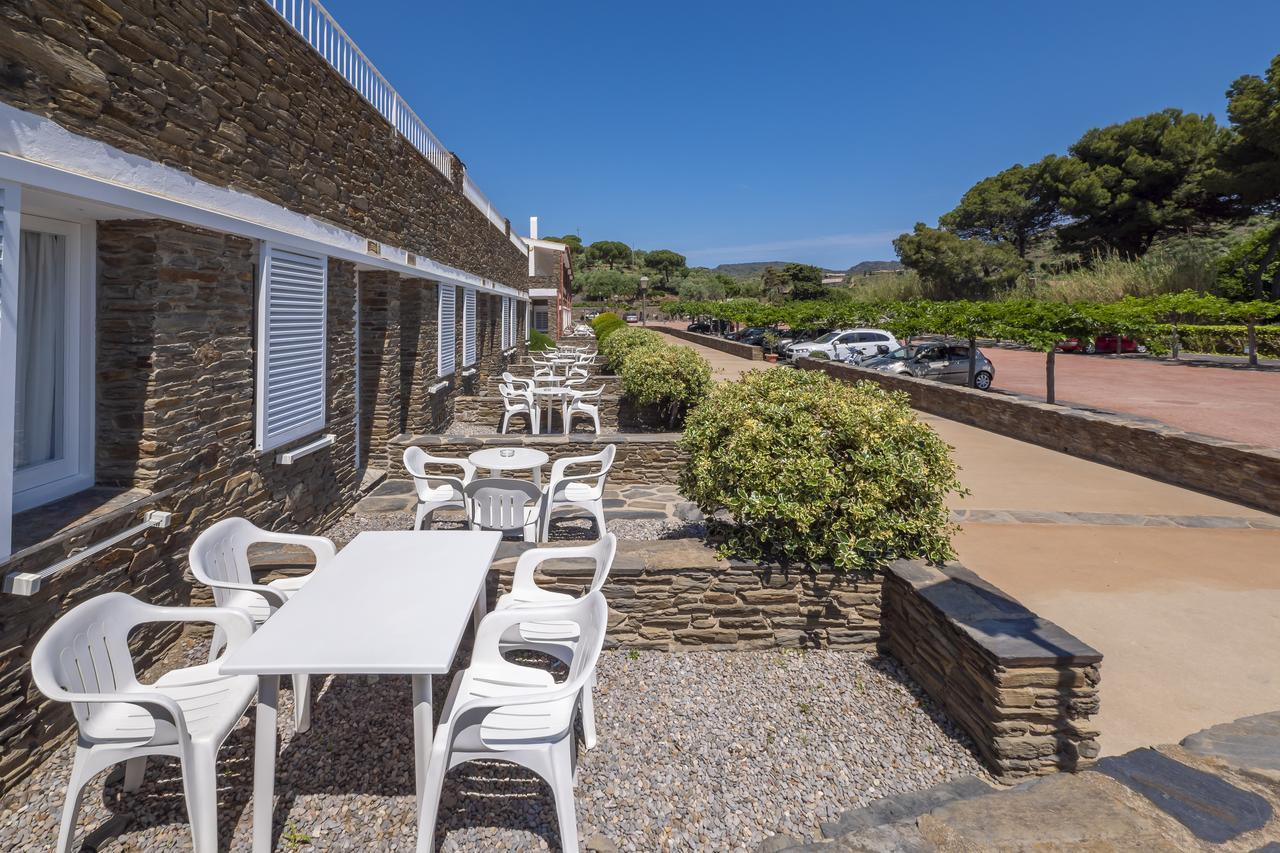 Hotel Calina Cadaqués Extérieur photo
